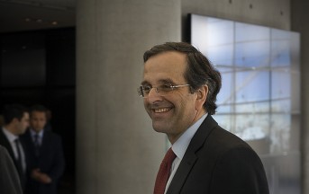 Mercati Finanziari Soddisfatti dall’Accordo UE-FMI sul Debito in Grecia