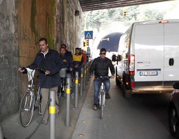 de magistris bicicletta