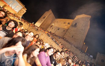 Sicilia: Battiato dice no ai grandi eventi, ma “taglia” anche il festival indie Ypsigrock