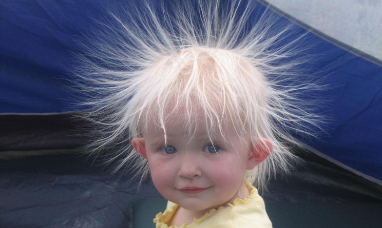 Quale vitamina è necessaria per capelli in targhe