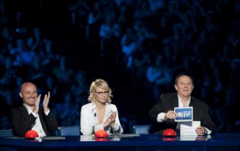Italia’s got talent, Maria De Filippi commenta la giuria: “Gerry Scotti è un battutista, Rudy Zerbi un giudice attento”