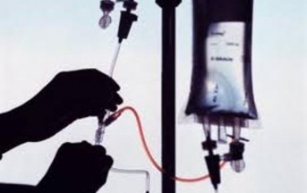Eutanasia, sondaggio fra i medici: tutto ok, in teoria, ma se la legge passasse ci toccherebbe ancora passare dal Padreterno