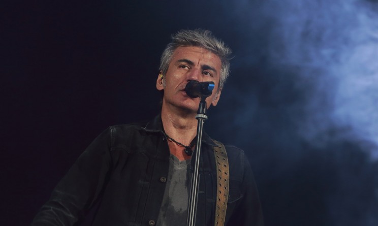 Ligabue, intervento alle corde vocali riuscito: 'Pronto a ricominciare' Ligabue, intervento alle corde vocali riuscito: 'Pronto a ricominciare'
