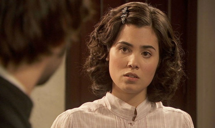 L&#39;attrice Loreto Maulion che interpreta <b>Maria Castaneda</b> nella soap opera “Il <b>...</b> - il-segreto-maria-744x445