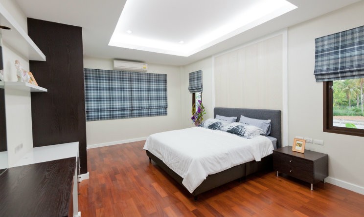 Dormire meglio grazie al giusto arredamento, come allestire la ... Arredamento camera da letto con parquet