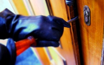 Latina: spara e uccide un ladro durante rapina in casa, due complici sono in fuga