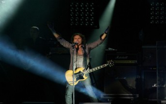 Ligabue Facebook: “Vent’anni fa il debutto a San Siro” (VIDEO)