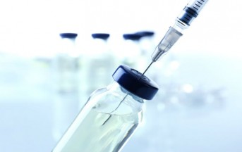 Decreto Vaccini, il Prof Burioni lo benedice e ricorda “I vaccini devono essere tutti gratuiti, la multa è una pessima idea”