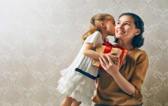 Idee regalo Natale 2015 per la mamma: fai da te e low cost