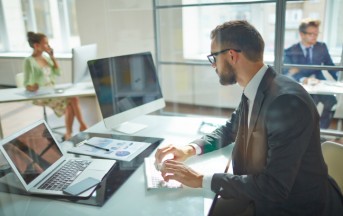 Trovare lavoro a 50 anni: consigli, strategie, informazioni utili