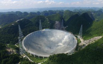 FAST, il radiotelescopio più grande del mondo: la Cina a caccia di vita extraterrestre