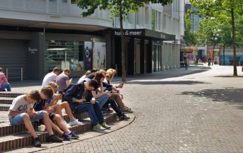 Istat, 7 milioni di under35 a casa con i genitori anche se lavorano