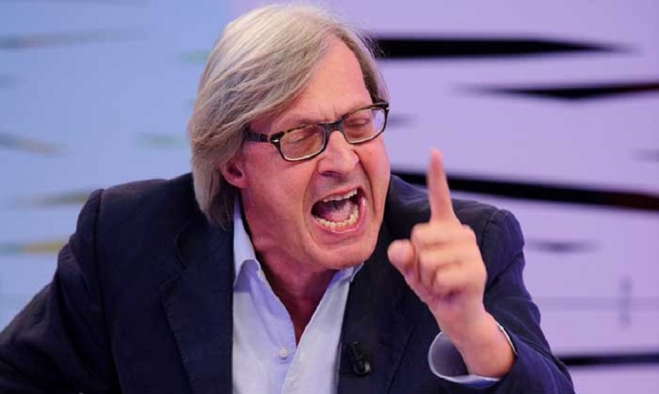 vittorio sgarb attacco blasfemo contro il Papa