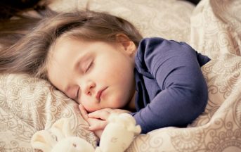 Omeopatici per denti bambini: allarme e sospetti in USA per dieci bimbi deceduti