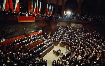 Referendum Costituzionale Sondaggi, gli ultimi aggiornamenti a tre settimane dal voto