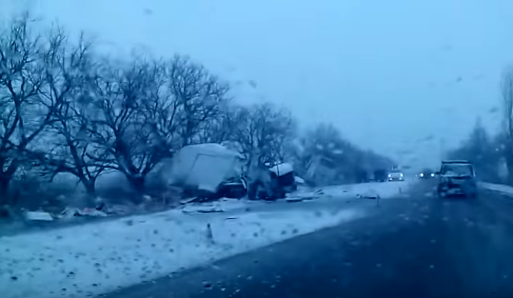 http://media.urbanpost.it/wp-content/uploads/2016/12/incidente-russia-744x432.png
