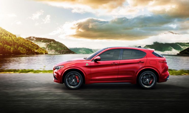 Alfa Romeo Stelvio Quadrifoglio prezzo caratteristiche