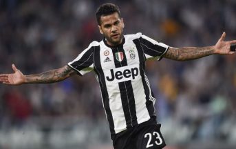 Dani Alves fa tremare la Juventus: “Dybala deve andare via per migliorare”