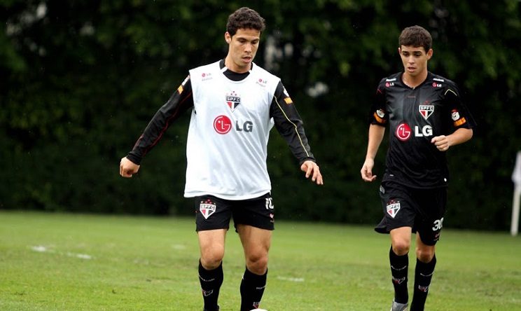Hernanes Mercato