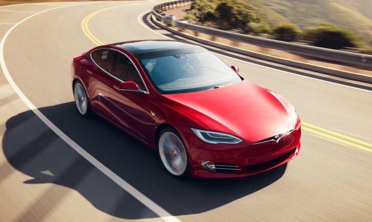 Tesla Model S 100D prezzo