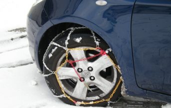 Come scegliere e montare le catene da neve per l’auto