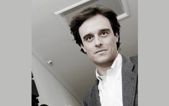 Chi è Emanuele Farneti, nuovo direttore di Vogue Italia: biografia e curriculum dell’erede di Franca Sozzani