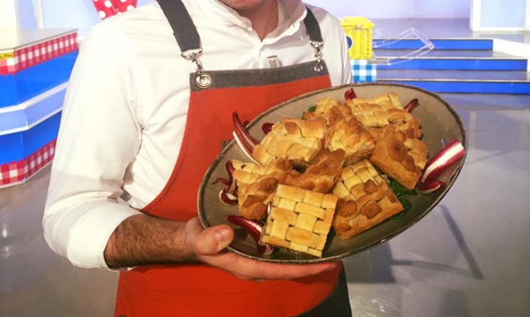 la prova del cuoco 10 gennaio 2017, la prova del cuoco oggi, la prova del cuoco ricette oggi, la prova del cuoco ricette, la prova del cuoco sfoglia croccante cardi e prosciutto, sfoglia croccante cardi e prosciutto sergio barzetti,