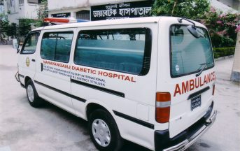 Bangladesh incidente stradale, scontro tra autobus e furgone: 11 morti