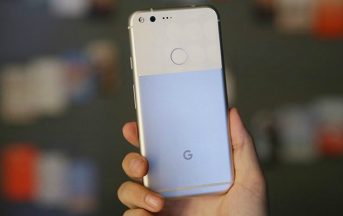 Google Pixel 2 Android prezzo uscita news: scheda e caratteristiche tecniche dei nuovi smartphone di Big G