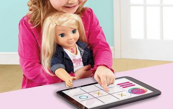 Cayla, la bambola ‘hacker’ ritirata dal mercato tedesco: il giocattolo metterebbe a rischio la privacy dei piccoli consumatori