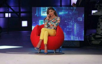Selfie, Belen Rodriguez e il vestito che fa sognare i fan: Simona Ventura la provoca così (FOTO)