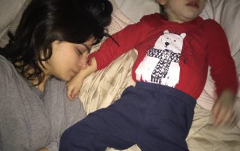Terribilmente mamma: 7 motivi per cui i genitori sono più stanchi di quanto immaginate