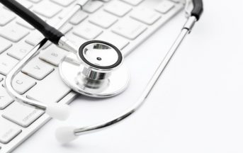Curarsi con Google: bufale, 10 regole da seguire per evitarle