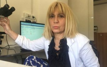 ‘Sul nascere’, il libro di Carolina Sellitto, biologa: la scienza spiegata tramite l’arte