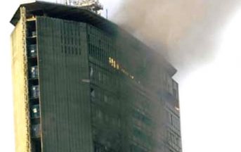 18 aprile 2002, incidente aereo al Grattacielo Pirelli: un mistero che dura da 15 anni