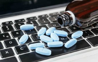 Farmaci online: uno su dieci è una truffa, contengono cemento e arsenico