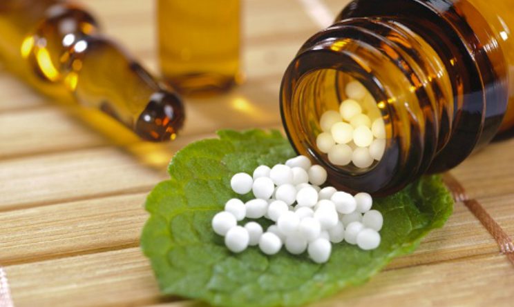 Farmacie senza omeopatia, al via la petizione per escluderla dalla sanita pubblica convenzionata