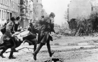 Seconda Guerra Mondiale: il 2 maggio 1945 i sovietici conquistano Berlino
