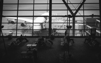 Terrorismo, Gran Bretagna: fermato un uomo a Heathrow