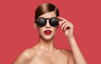 Spectacles di Snapchat: prezzo e info degli occhiali iper-tecnologici che rivoluzioneranno il mondo dei social