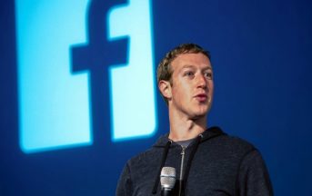 Facebook: nuova manovra antiterrorismo, ma un bug svela i moderatori