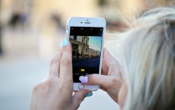 Smartphone con App spia regalato alla fidanzata: arrestato e condannato a sette anni