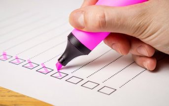 Pensioni 2017 news: Opzione Donna, le lavoratrici lanciano un sondaggio sui loro diritti