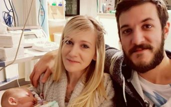 Caso Charlie Gard: minacce ai medici del bimbo, rispondono i genitori