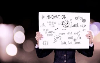 Bando startup: Foundamenta#4 di SocialFare cerca imprese innovative ad impatto sociale