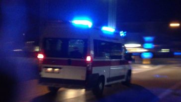 marina di carrara incidente 4 giovani morti