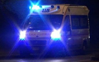 Trani, ubriaco alla guida travolge auto che s’incendia: tre morti carbonizzati