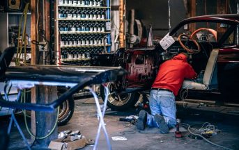 Troppo caldo sul luogo di lavoro? “Il datore di lavoro ha l’obbligo di verificare la temperatura”