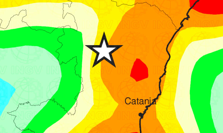 Bronte (Ct): scossa di terremoto 3,3 - scuole evacuate Bronte (Ct): scossa di terremoto 3,3 - scuole evacuate
