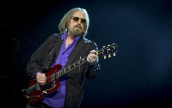 Tom Petty è morto: lutto nel mondo della musica, addio all’icona rock
